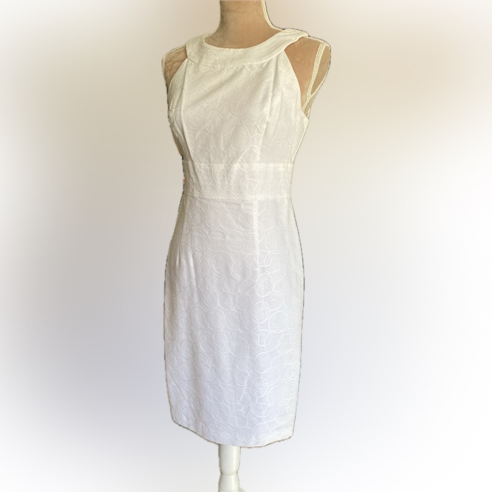 White Textured Sheath Dress - Women's Elegant Sleeveless Dress